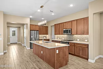 61386 E Flint Drive, Oracle, AZ 85623 - Photo 9