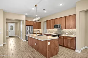 61386 E Flint Dr, Oracle, AZ 85623 - Photo 9