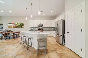 3017 W Desert Glory Dr, Tucson, AZ 85745 - Photo 9