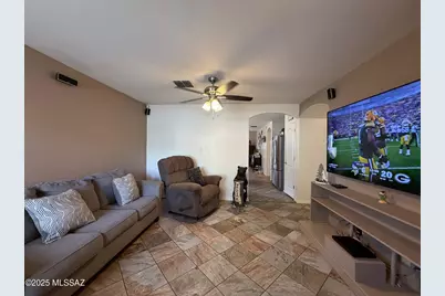 9968 E Country Shadows Drive, Tucson, AZ 85748 - Photo 5