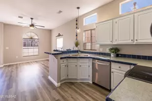 1230 W Calle De Sotelo, Sahuarita, AZ 85629 - Photo 5