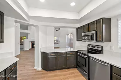 6137 N Black Bear Loop, Tucson, AZ 85750 - Photo 3