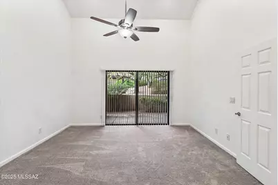 6137 N Black Bear Loop, Tucson, AZ 85750 - Photo 19