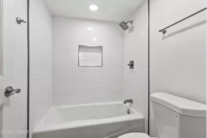 6137 N Black Bear Loop, Tucson, AZ 85750 - Photo 27