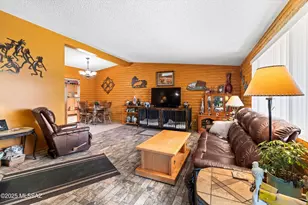 325 E El Viento, Green Valley, AZ 85614 - Photo 5