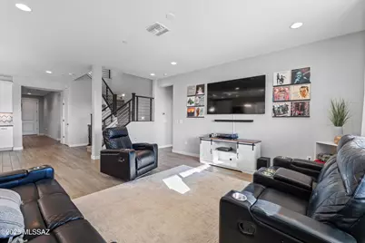 11162 S Golden Aspen Drive, Vail, AZ 85641 - Photo 13