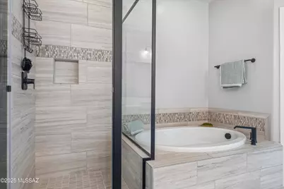 11162 S Golden Aspen Drive, Vail, AZ 85641 - Photo 17