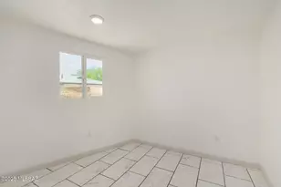 2429 E Cameron Vista, Tucson, AZ 85713 - Photo 15