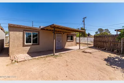 2429 E Cameron Vista, Tucson, AZ 85713 - Photo 5
