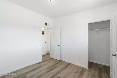 932 W Weymouth Street, Tucson, AZ 85705 - Photo 9