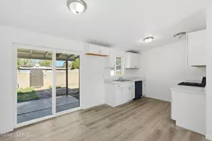 932 W Weymouth St, Tucson, AZ 85705 - Photo 5