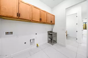 9445 E Sanctuary Pl, Tucson, AZ 85749 - Photo 21