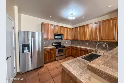 2771 N Saramano Lane, Tucson, AZ 85712 - Photo 3