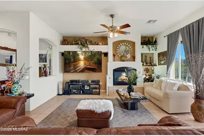 1798 S Sunlit Sand Place, Tucson, AZ 85748 - Photo 3