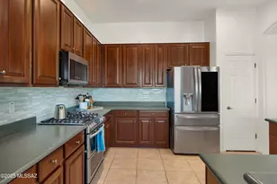 1798 S Sunlit Sand Pl, Tucson, AZ 85748 - Photo 5