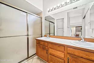 5557 N Sapphire Dr, Tucson, AZ 85750 - Photo 17