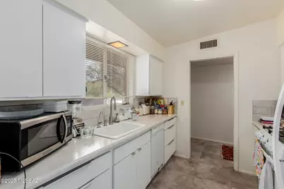 1938 W Anklam Road, Tucson, AZ 85745 - Photo 13