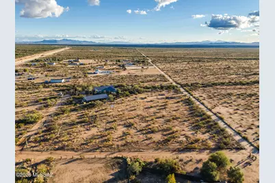 35603 S Marylynne Lane, Marana, AZ 85658 - Photo 11