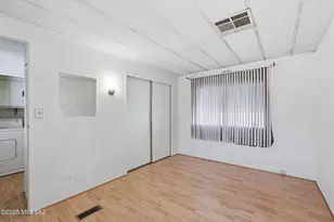 2420 W Calle Comodo, Tucson, AZ 85705 - Photo 11