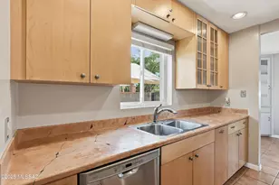 2925 E Loretta Dr, Tucson, AZ 85716 - Photo 13