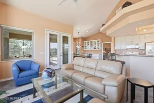 660 N Cedar Bend Ave, Green Valley, AZ 85614 - Photo 9