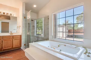 1170 W Panorama Ln, Tucson, AZ 85704 - Photo 7