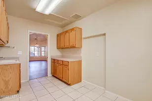 1170 W Panorama Ln, Tucson, AZ 85704 - Photo 47