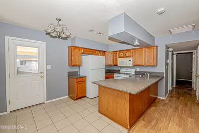 2030 N Calle Montecito, Safford, AZ 85546 - Photo 13