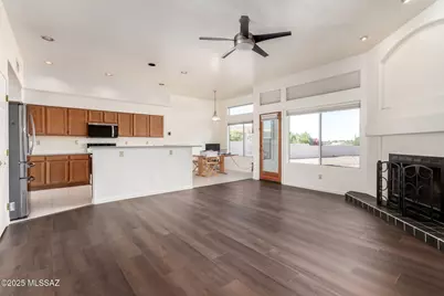 6697 N Shadow Run Drive, Tucson, AZ 85704 - Photo 9