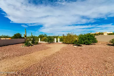 6697 N Shadow Run Drive, Tucson, AZ 85704 - Photo 33