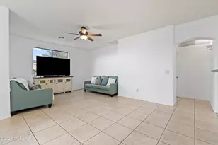 7083 S Camino Derecho, Tucson, AZ 85746 - Photo 13