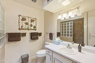 243 S Paseo Seco, Green Valley, AZ 85614 - Photo 17