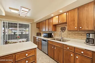 243 S Paseo Seco, Green Valley, AZ 85614 - Photo 9