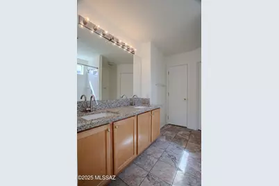 7871 W Sacramento Hill Drive, Tucson, AZ 85743 - Photo 33