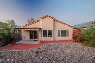 7871 W Sacramento Hill Drive, Tucson, AZ 85743 - Photo 45