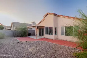 7871 W Sacramento Hill Dr, Tucson, AZ 85743 - Photo 43