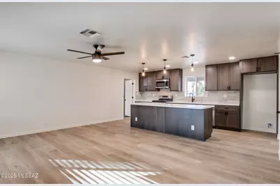 5417 E 8th Street, Tucson, AZ 85711 - Photo 5