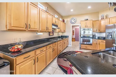 4938 W Desert Chicory Place, Marana, AZ 85658 - Photo 11