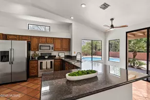 7391 E Damasco Pl, Tucson, AZ 85750 - Photo 9