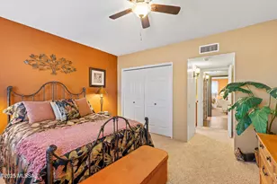 1381 W Calle Mendoza, Green Valley, AZ 85622 - Photo 17