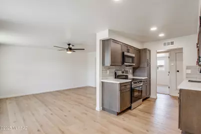 3303 S Manitoba Avenue, Tucson, AZ 85730 - Photo 5