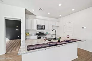 11617 W Tom Henry Way, Marana, AZ 85653 - Photo 13