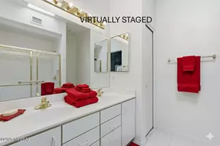 988 W Calle de Emilia, Green Valley, AZ 85614 - Photo 17