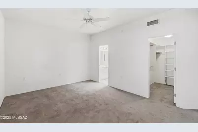 988 W Calle De Emilia, Green Valley, AZ 85614 - Photo 15