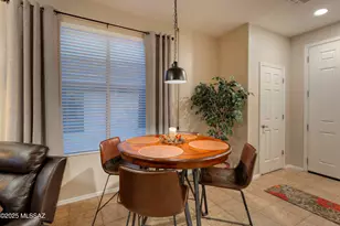 512 W Bazille Way, Green Valley, AZ 85614 - Photo 5