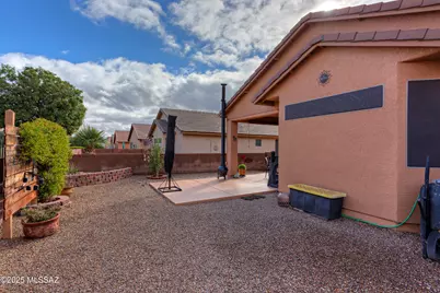 512 W Bazille Way, Green Valley, AZ 85614 - Photo 23
