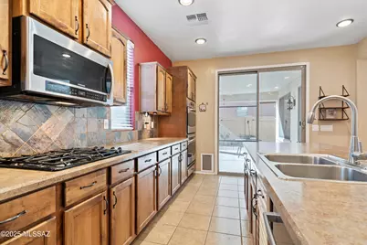 717 W Camino Tunera, Sahuarita, AZ 85629 - Photo 11