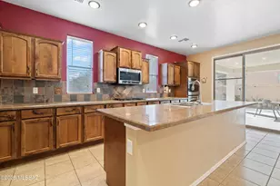 717 West Camino Tunera, Sahuarita, AZ 85629 - Photo 13