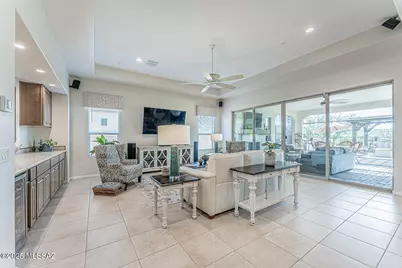 2230 E Thunder Bluff Drive, Green Valley, AZ 85614 - Photo 7