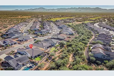 2230 E Thunder Bluff Drive, Green Valley, AZ 85614 - Photo 29